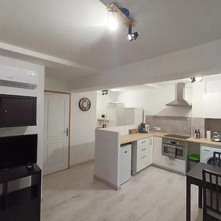Apartment T3 Cosy Climatise, Intra-muros *