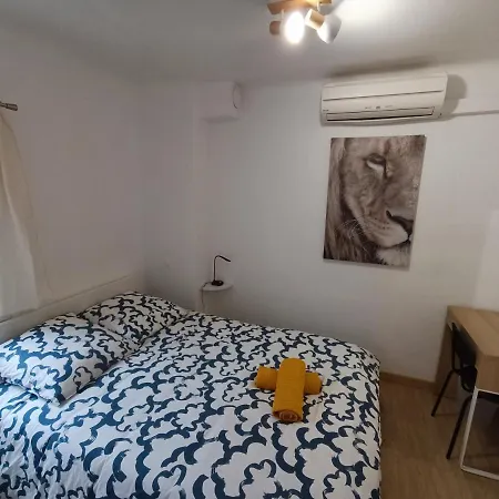 Apartment T3 Cosy Climatise, Intra-muros Avignon